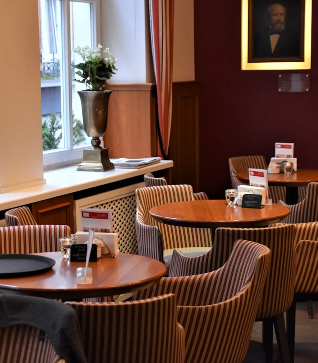 Lorem ipsum dolor sit amet consectetuer adipiscing elit